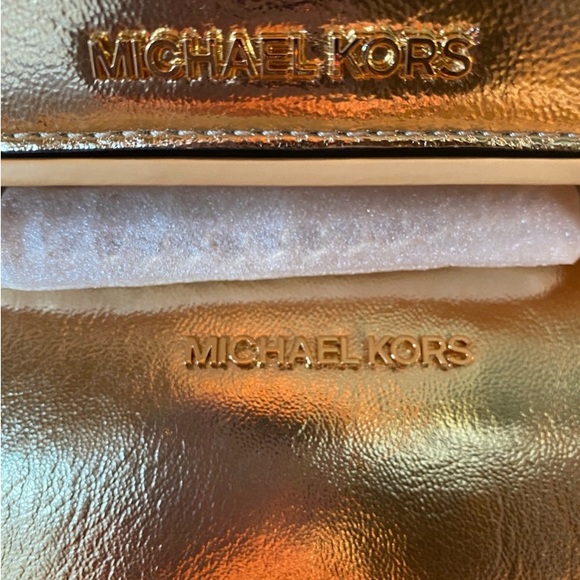 Michael Kors Gold Jet Set Medium Shoulder Crossbody Bag + Credit Card Wallet - Picture 4 of 11